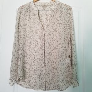 Banana Republic Long Sleeve Button Down Blouse